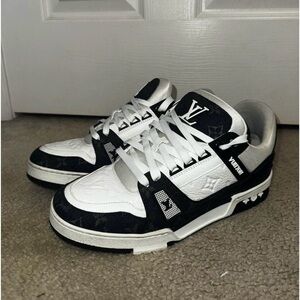 Louis Vuitton Trainer Sneaker